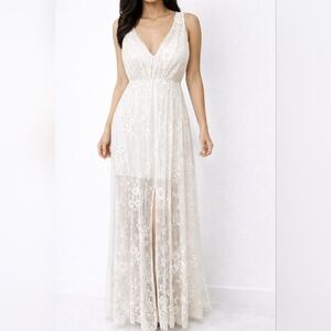 Elegant Lace Maxi Dress in Cream- Size 2